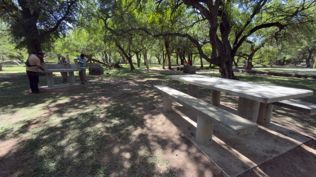 La Reserva Tau suma comodidades: nuevos asadores, mesas y bancos