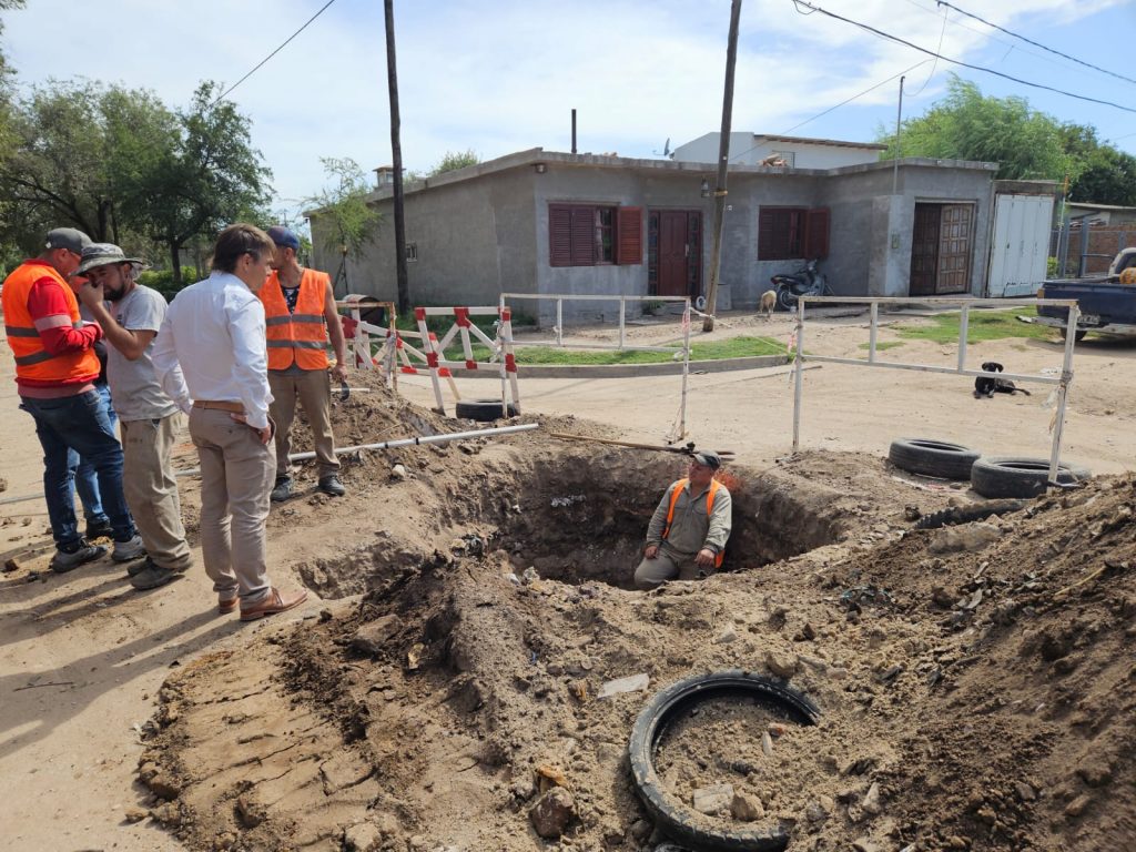 El intendente reafirmó que las obras agua y cloacas son prioritarias