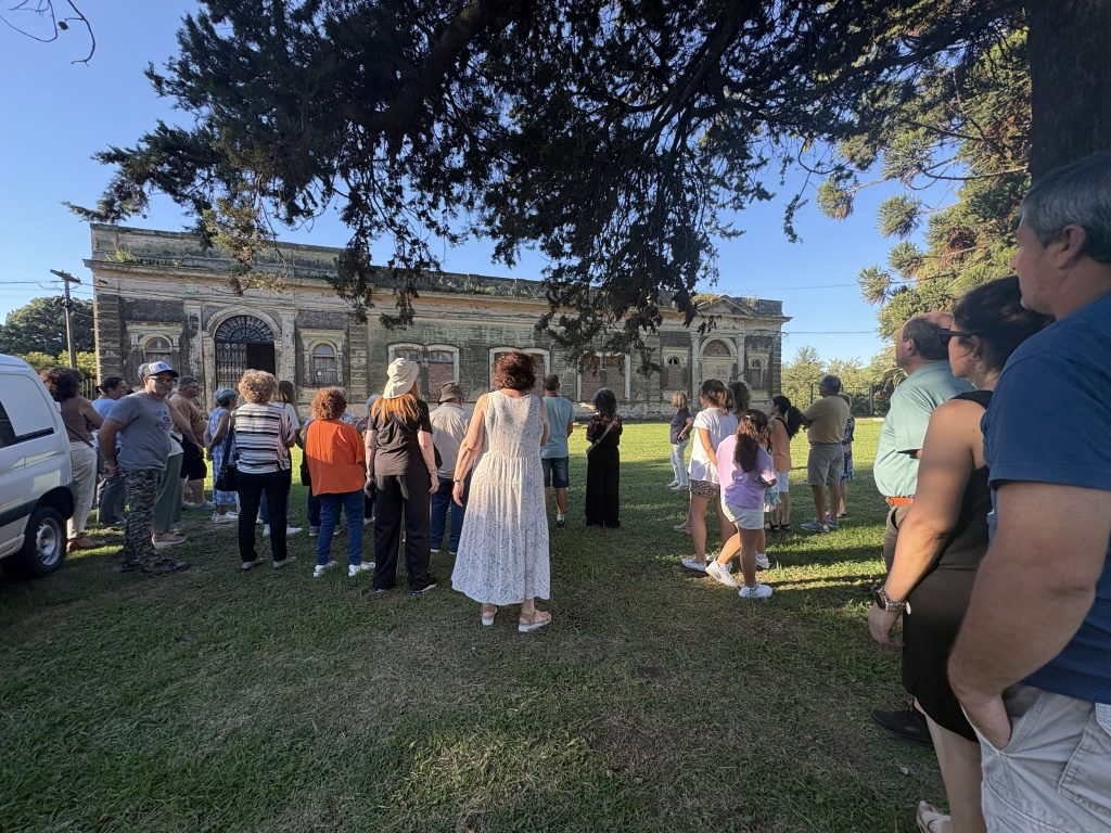 Hubo arte, música e historia en el ex Hotel de los Inmigrantes