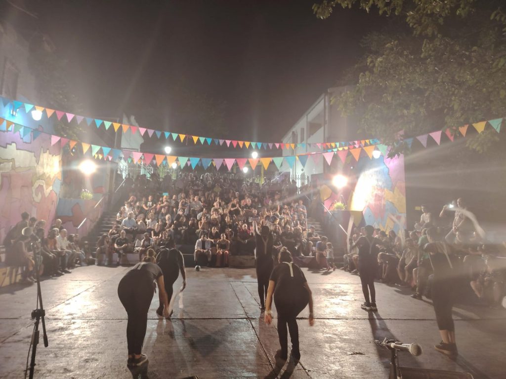 Los talleres de folckore veraniegos se despidieron celebrando las raíces argentinas