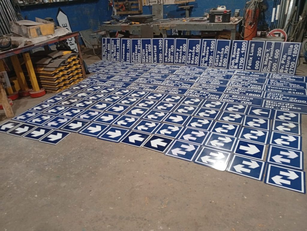 El Taller Vial fabrica más señalética vial para distintos sectores