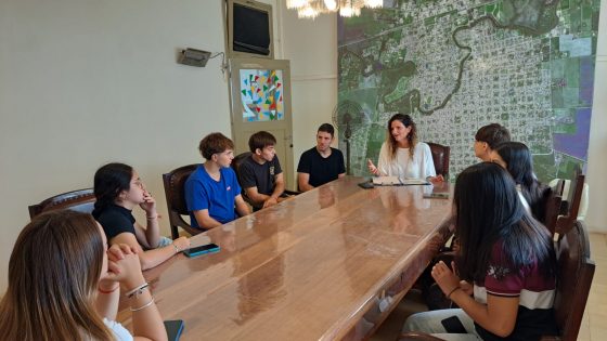 Listas en carrera para encabezar UBES se reunieron con la directora de Cultura