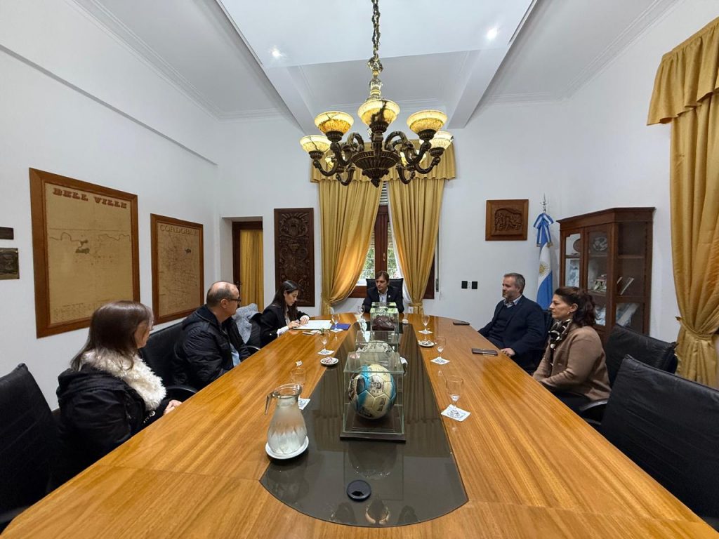 Se firmaron hipotecas de cuatro viviendas del PRO.COO.MU.VI recientemente adjudicadas