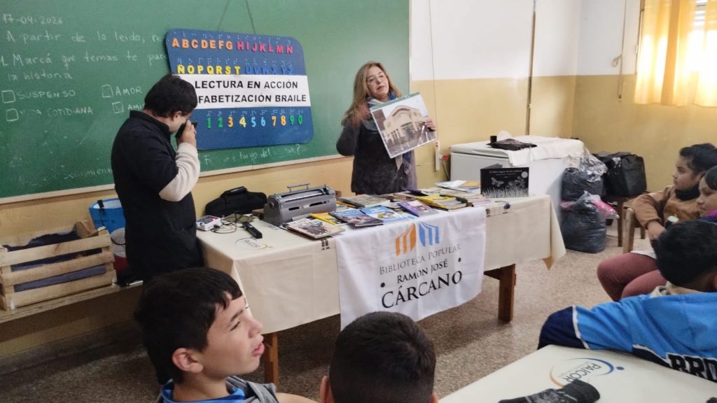 El municipio y la biblioteca Cárcano, sinergia para difundir cultura