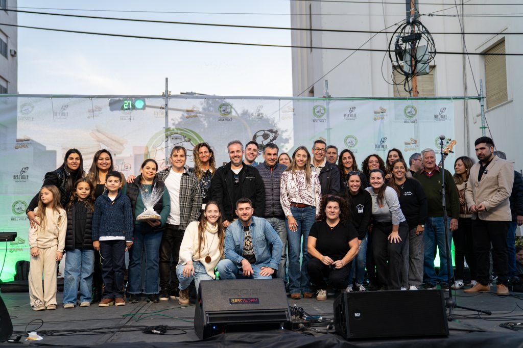 Un día perfecto: con una plaza colmada, se celebró la quinta Fiesta de la Capia