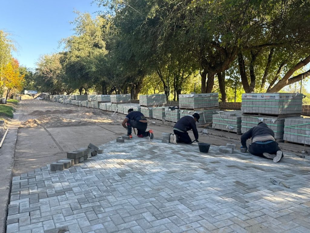 Siguen obras sobre la calle Tucumán