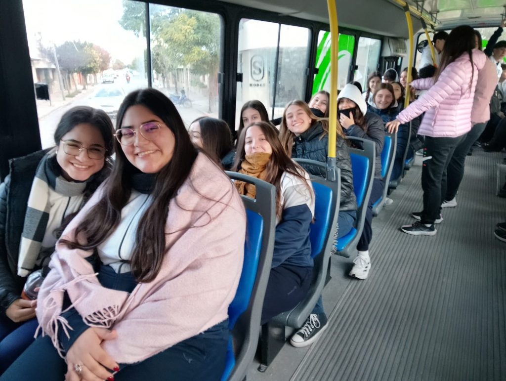 “Conectanto los barrios”, una actividad del área de Centros Vecinales para promover ciudadanía