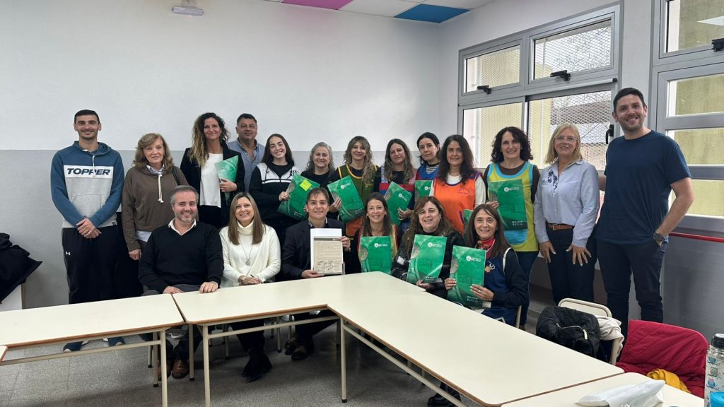 “Los Núcleos en tu Escuela”: el programa se renovó y sumó a la banda y a clubes