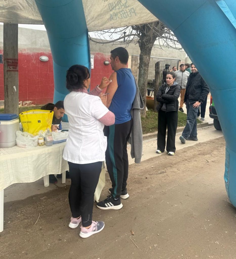Fiebre hemorrágica: se colocaron 66 vacunas más y la campaña de inmunización sigue
