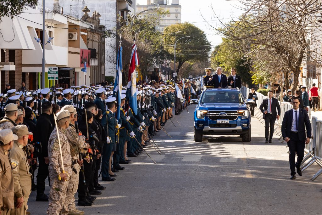 Rumbo a los 350 años, Bell Ville fue sede del acto oficial provincial por el Día de la Bandera