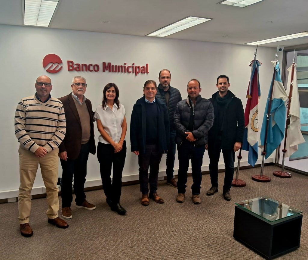 Gestiones en Rosario para potenciar proyectos de energía y desarrollo en municipios de la RAMCC