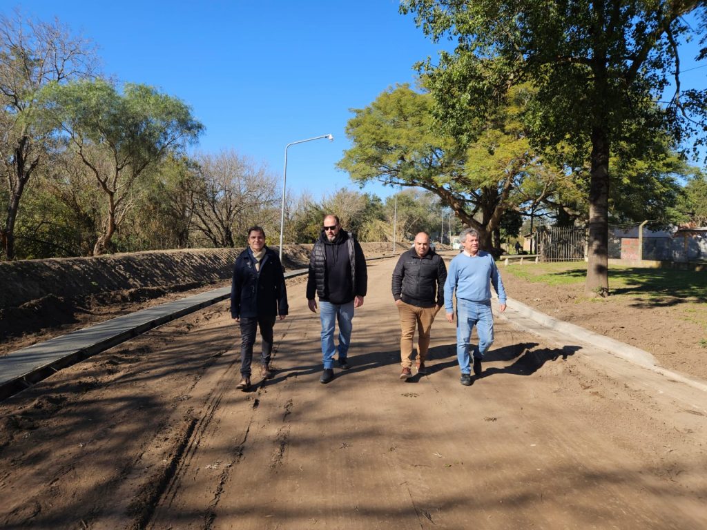 Finalizan obras de cordón cuneta en Avenida Bonifacio Ceballos