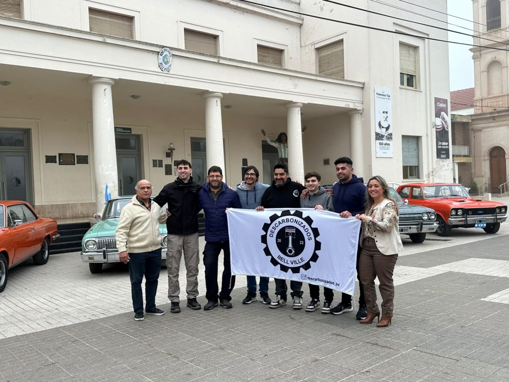 Con apoyo municipal, llega un nuevo encuentro de autos antiguos y clásicos a Bell Ville