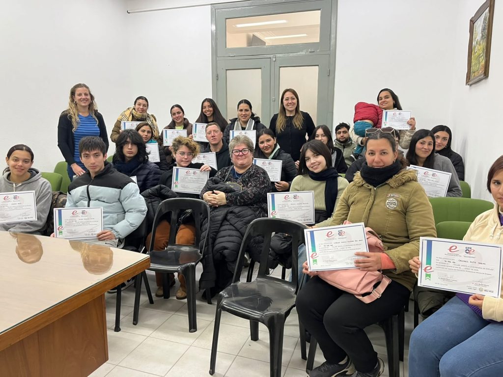 Formación continua: la Oficina de Empleo sigue apoyando la inserción laboral de los vecinos