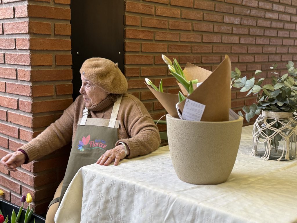Bell Ville Florece vendió 200 tulipanes en la primera edición de la “Feria del Paseo del Molino”