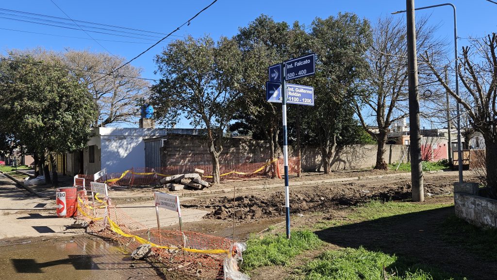 Renovación cloacal: una obra financiada por los vecinos para el futuro Hospital Regional