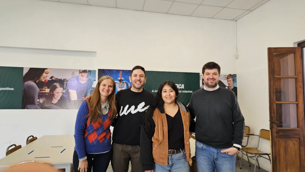 Robótica lego, parte de la nueva propuesta formativa Núcleos Barriales en conjunto con la Fupeu