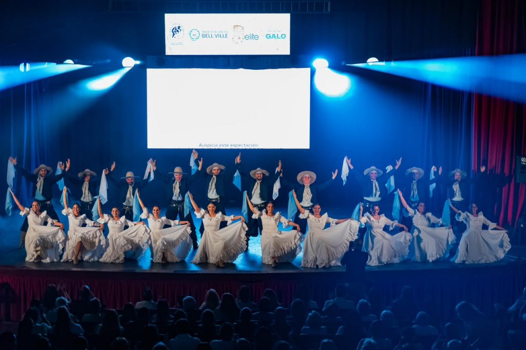 El municipio felicita a Pampa y Senda por el inicio de su gira internacional número 20