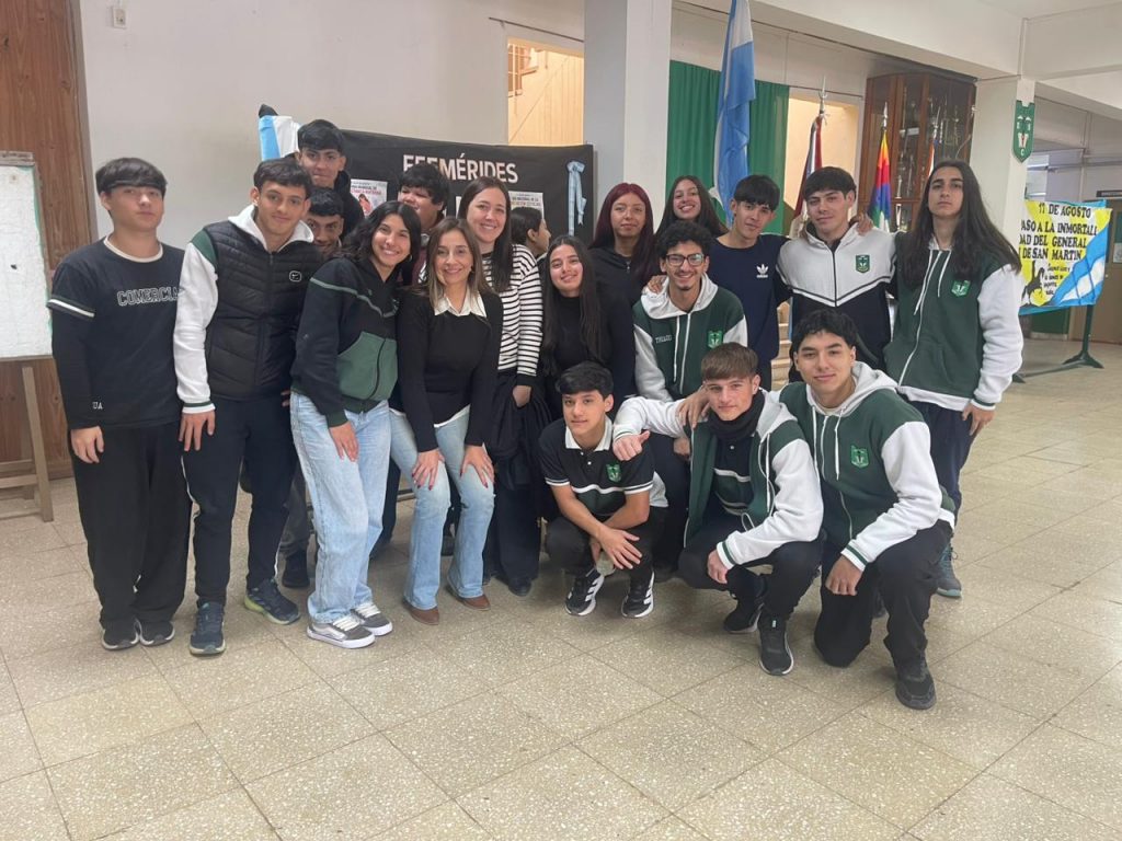 El municipio acerca sus programas de empleo y capacitación a estudiantes secundarios