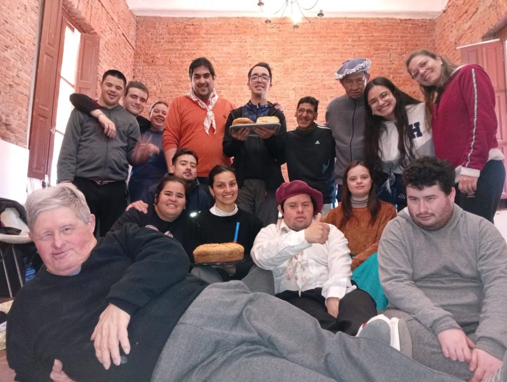 Estudiantes hacen pasantías en distintas áreas y programas de la Municipalidad
