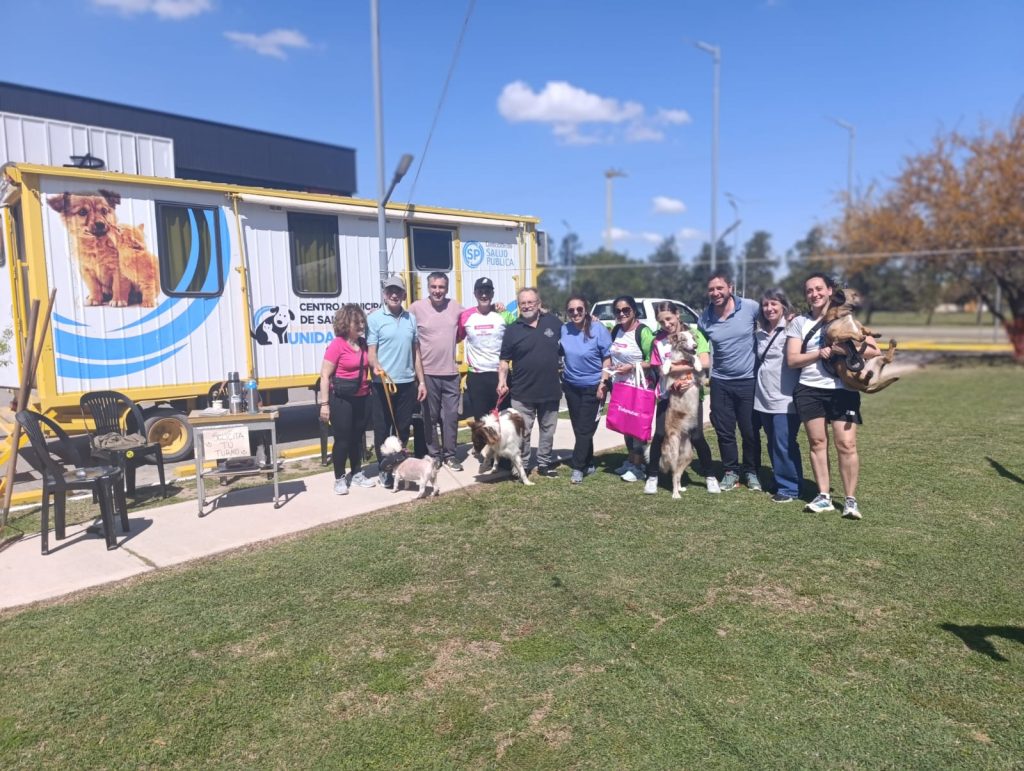 Salud Animal participó del primer “canicross” que se hizo en la ciudad